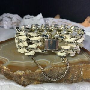 VINTAGE CORO PEGASUS WIDE WHITE ENAMEL LINK BRACELET